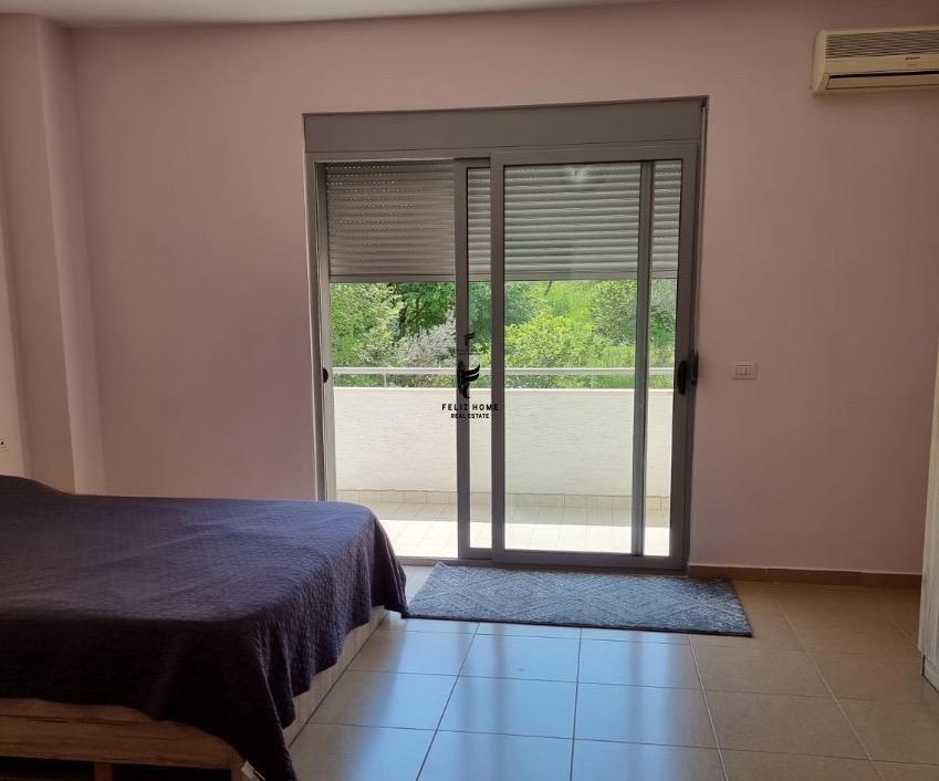 SHITET APARTAMENT 3+1+3 LIQENI ARTIFICIAL 350.000 EURO FH-72 – Tiranë