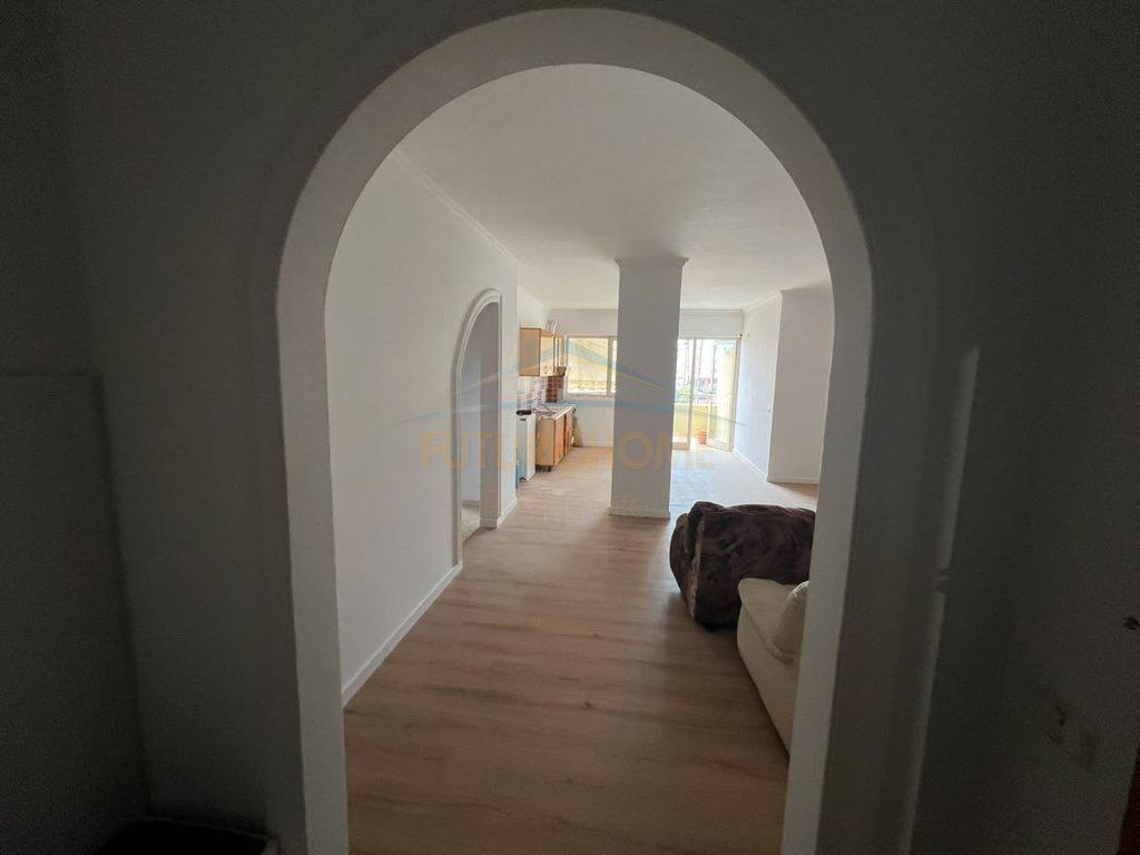 0692268458 Shitet, Apartament 2+1+2,Selite, Tirane. – Tiranë