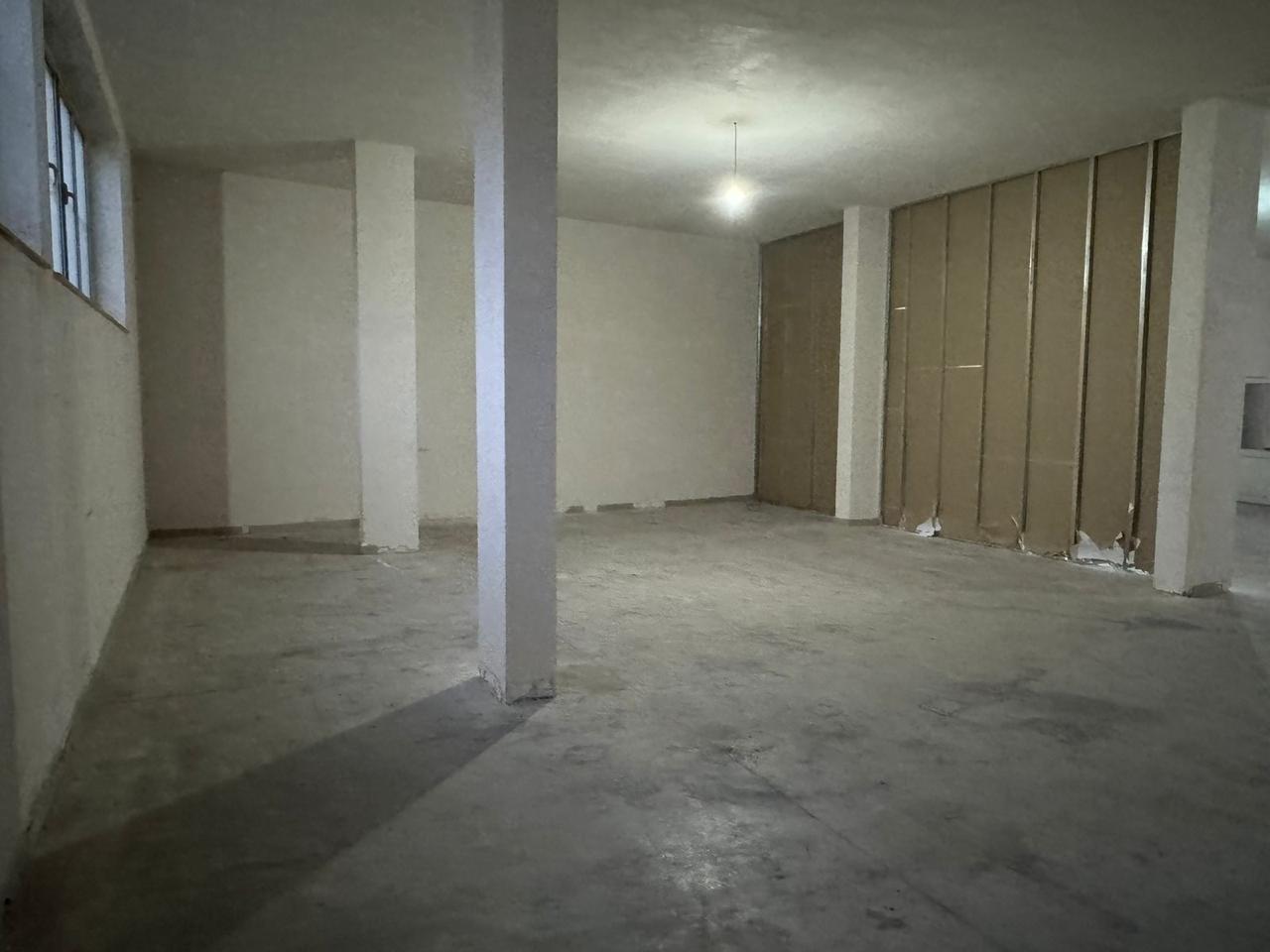 SHITET MAGAZINE 375 M2 KASHAR 290.000 EURO – Tiranë
