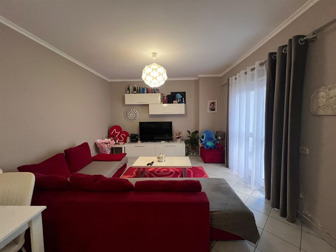 SHITET SUPER Apartament • 2+1 +2 ME POST PARKIMI dhe 2 ballk – Durrës