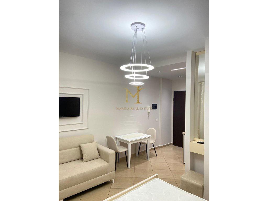 JEPET ME QERA APARTAMENT NE PLAZH STACIONI PARE! – Durrës