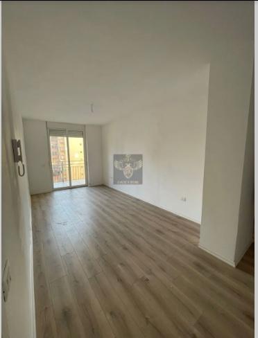 ID 21091857 SHITET APARTAMENT 2+1 ME BALLKON – DURRËS PLAZH – Durrës - 1